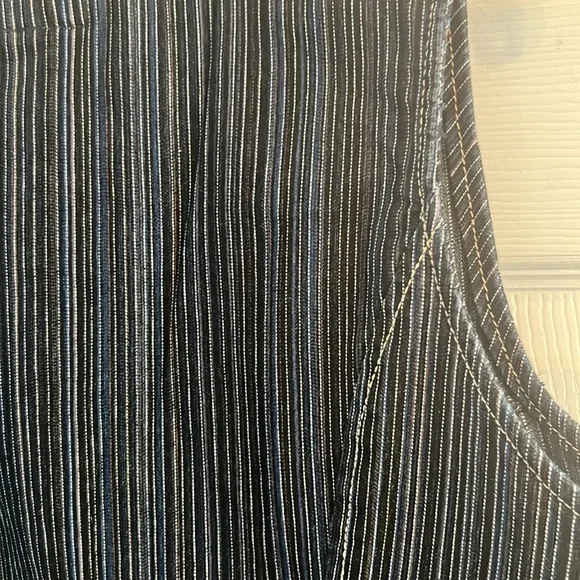 Dark Blue and White Striped Vest - Picture 6 of 6